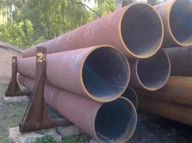 九江大口径厚壁无缝钢管